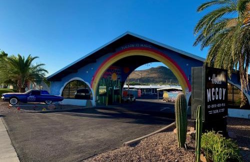 Tucson Hotel | Hotel McCoy - Art, Coffee, Beer, Wine
