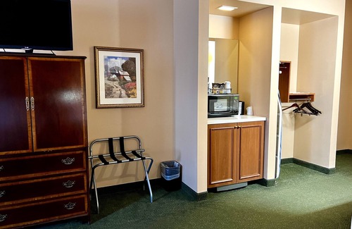 Wisconsin Rapids Hotel | Hotel Mead Resorts & Conventions Center