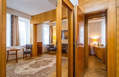 Kutna Hora Hotel | Hotel Medinek Old Town