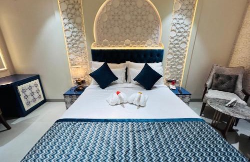 Laheriasarai Hotel | Hotel Meena Aurum Inn