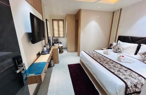 Laheriasarai Hotel | Hotel Meena Aurum Inn