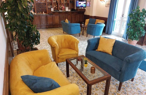 Monte Chiaro Hotel | Hotel Mega Mare