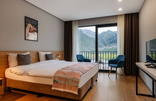 Gergeti Hotel | Hotel Memoir Kazbegi