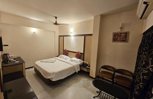 Erode Hotel | HOTEL MERILIN