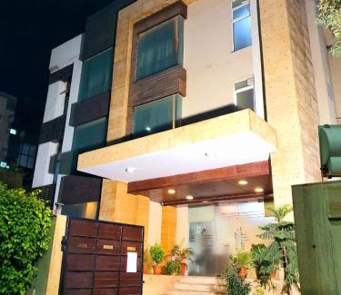 Noida Hotel | Hotel Merriment Alpha