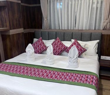 Sinamangal Hotel | Hotel Middle Temple Pvt Ltd