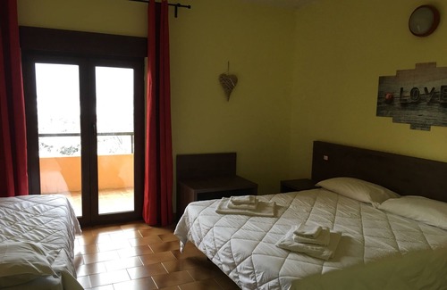 Seulo Hotel | HOTEL MIRAMONTI RURAL TOURISM FAMILY.