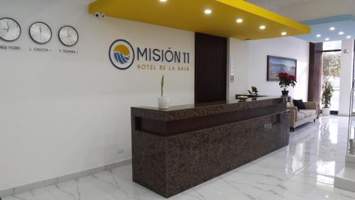 Avenida Revolucion Hotel | HOTEL MISION 11