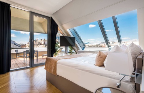 Terezvaros Hotel | Hotel Moments Budapest