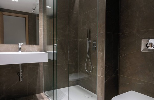 Dorcol Hotel | Hotel Mona Plaza