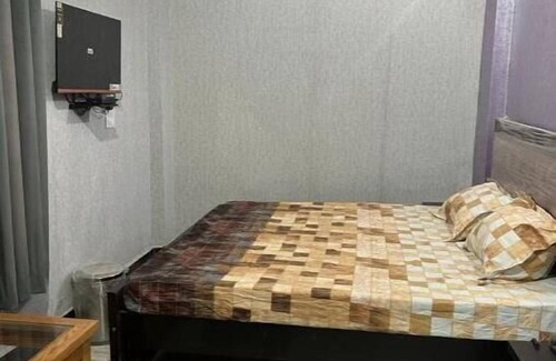 Pithoragarh Hotel | Hotel Monal Standard Room