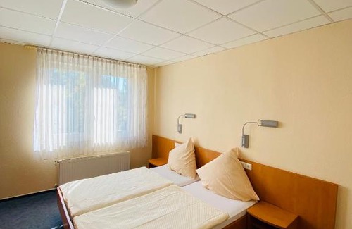 Marxloh Hotel | Hotel Montan