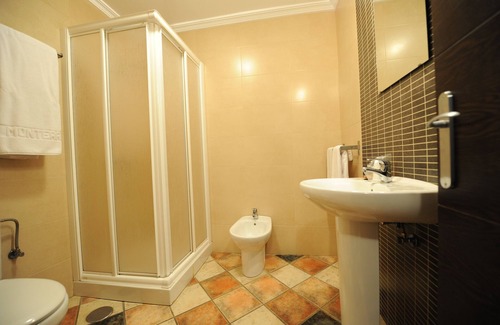 Valverde del Camino Hotel | Hotel Montearoma