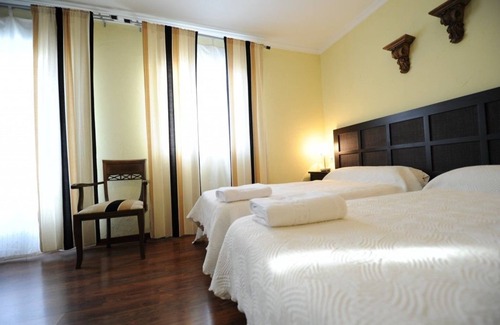 Valverde del Camino Hotel | Hotel Montearoma