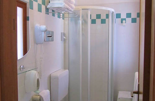Fetovaia Hotel | Hotel Montemerlo
