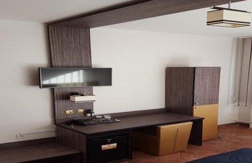 Bruntal Hotel | Hotel Montenegro