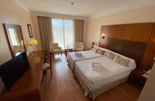 Los Barrios Hotel | Hotel Montera Plaza