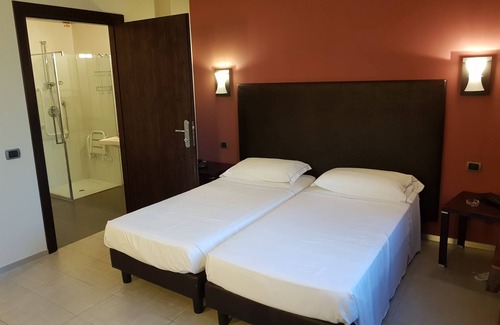 Peschiera Borromeo Hotel | Hotel Montini