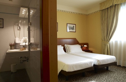Peschiera Borromeo Hotel | Hotel Montini