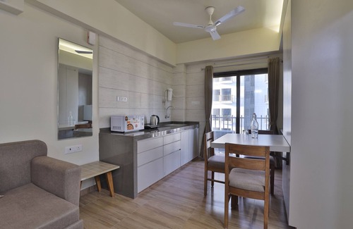 Vadodara Hotel | hotel monville