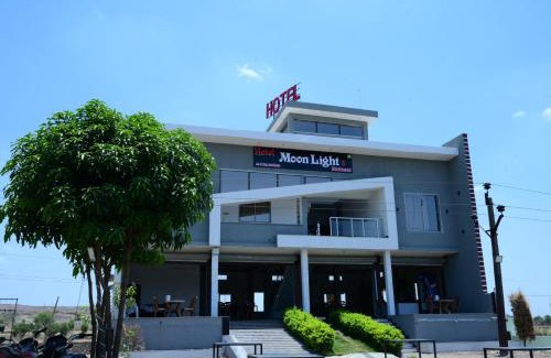 Sehore Hotel | Hotel Moonlight & Restaurant