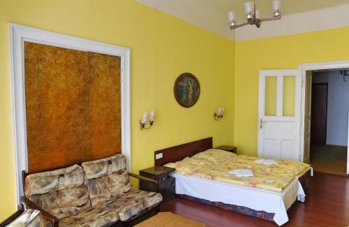 Znojmo Hotel | Hotel Morava