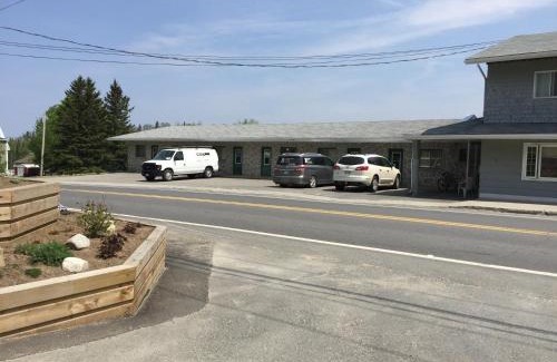 St-Augustin-de-Woburn Hotel | Hotel Motel Arnold
