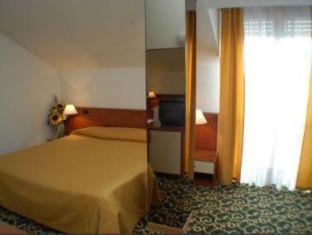 Ossona Hotel | Hotel Motel Europa