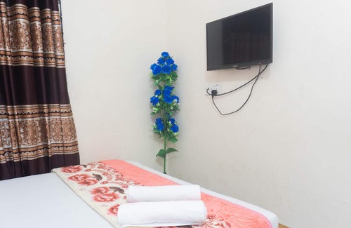 Dhaka Hotel | Hotel Muna International Residential Couple Room - Non AC