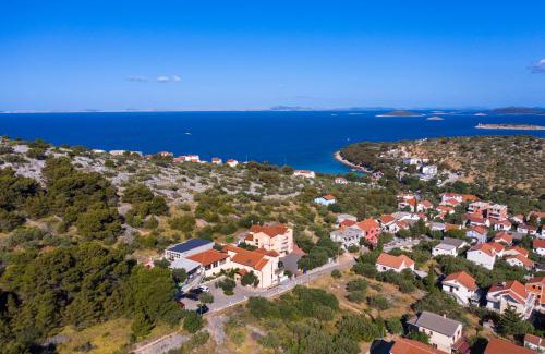 Susica Hotel | Hotel Murter