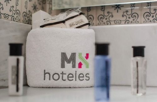 Downtown Mexico City Hotel | Hotel MX garibaldi CDMX, Trademark Collection by Wyndham