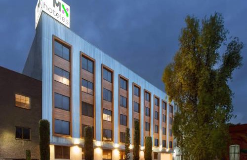 Downtown Mexico City Hotel | Hotel MX lagunilla CDMX, Trademark Collection by Wyndham