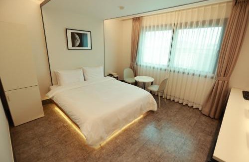 Gangseo District Hotel | Hotel Myeongji