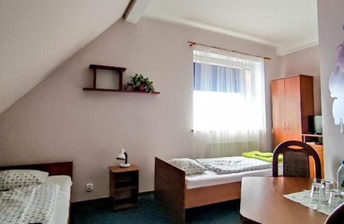 Gniew Hotel | Hotel Na Wzgórzu