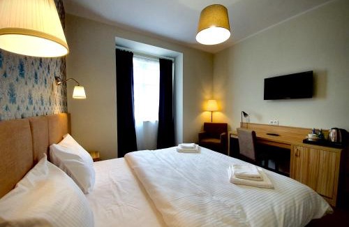 Nowa Sol Hotel | Hotel Nadodrzański Dwór - Nowa Sól