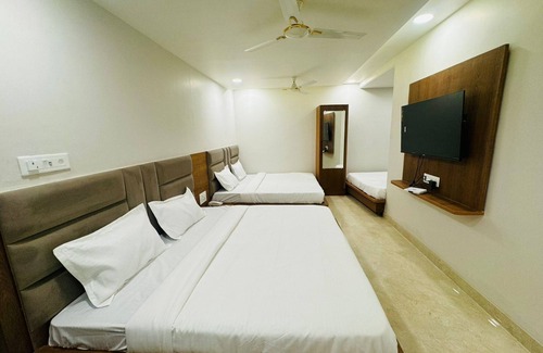 Ajmer Hotel | Hotel Najaf Palace 200 Mtrs from Dargah
