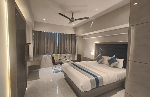Amarnath Hotel | Hotel Nakshatra Residency