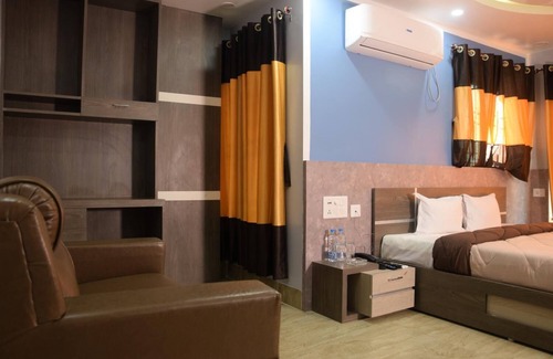 Berhampore Hotel | Hotel Nandini