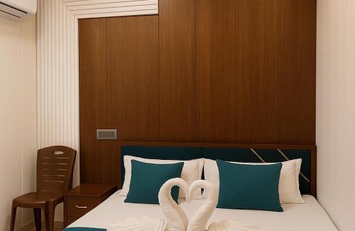 Ayodhya Hotel | Hotel Narayan Niwas Ayodhya by IQ Hotels -Stay Near Ram Mandir