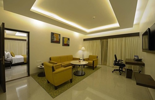 Hubli Hotel | Hotel Naveen