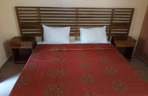 Ziguinchor Hotel | Hotel Nema Kadior