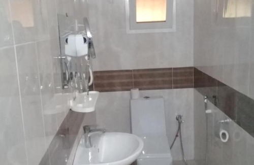 Ziguinchor Hotel | Hotel Nema Kadior