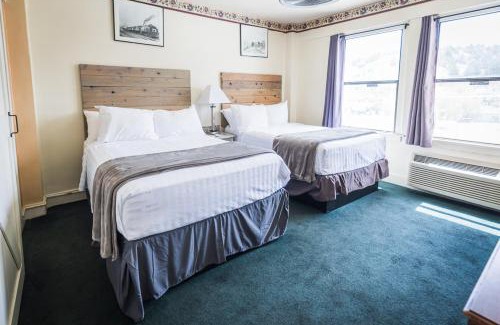 Ely Hotel | Hotel Nevada & Gambling Hall