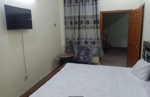 Lahore Hotel | Hotel New Garden