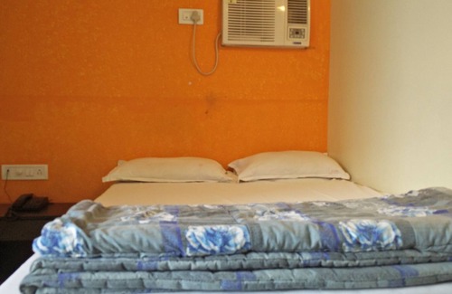 Dadar Hotel | Hotel New Shree Niwas