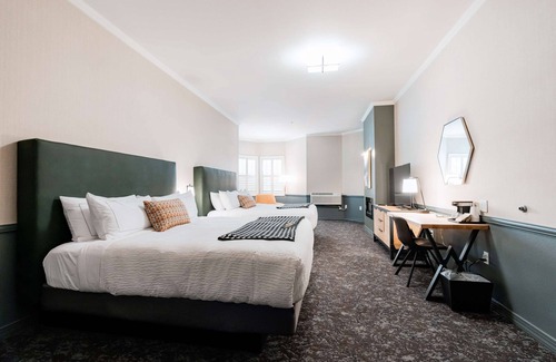 Cascade Hotel | Hotel NoBo Cascade, Tapestry Collection by Hilton