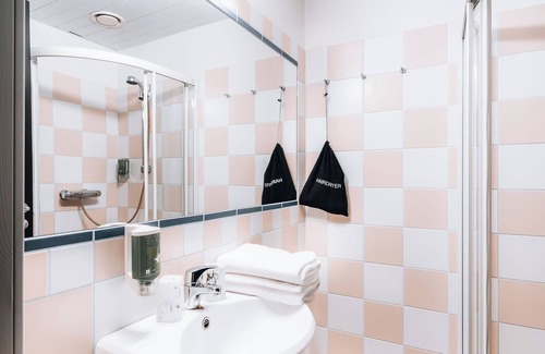 Kuressaare Hotel | Hotel NOSPA