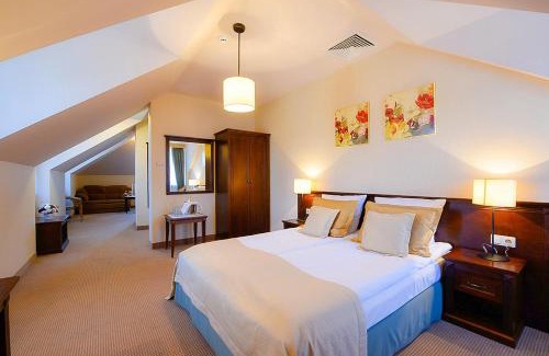 Ciechanowiec Hotel | Hotel Nowodwory
