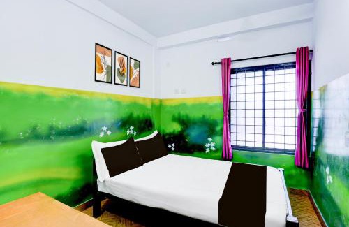 Mullurkara Hotel | Hotel O A Star Lodge