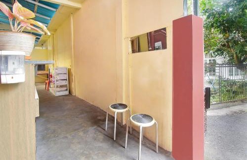 Manado Hotel | Hotel O A2b Guesthouse